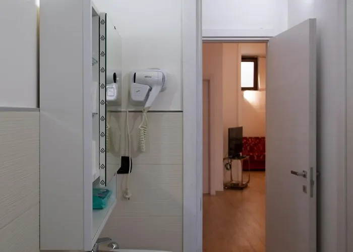 Intero Alloggio, Binario 18 Appartement Brindisi