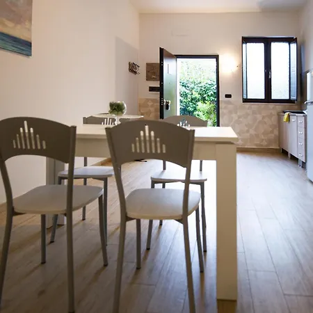 Intero Alloggio, Binario 18 Apartment