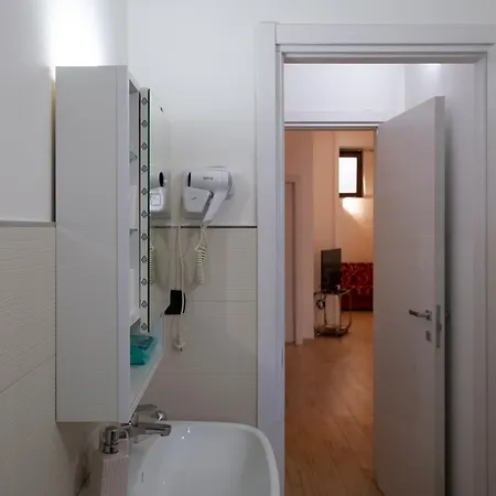 Intero Alloggio, Binario 18 Apartment Brindisi