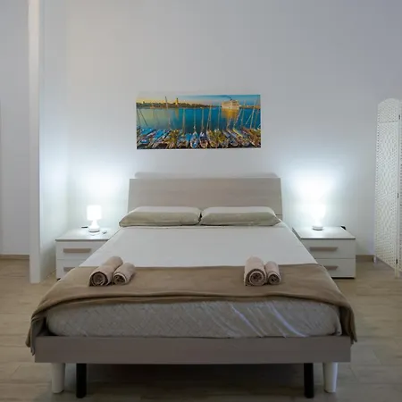 Intero Alloggio, Binario 18 Brindisi